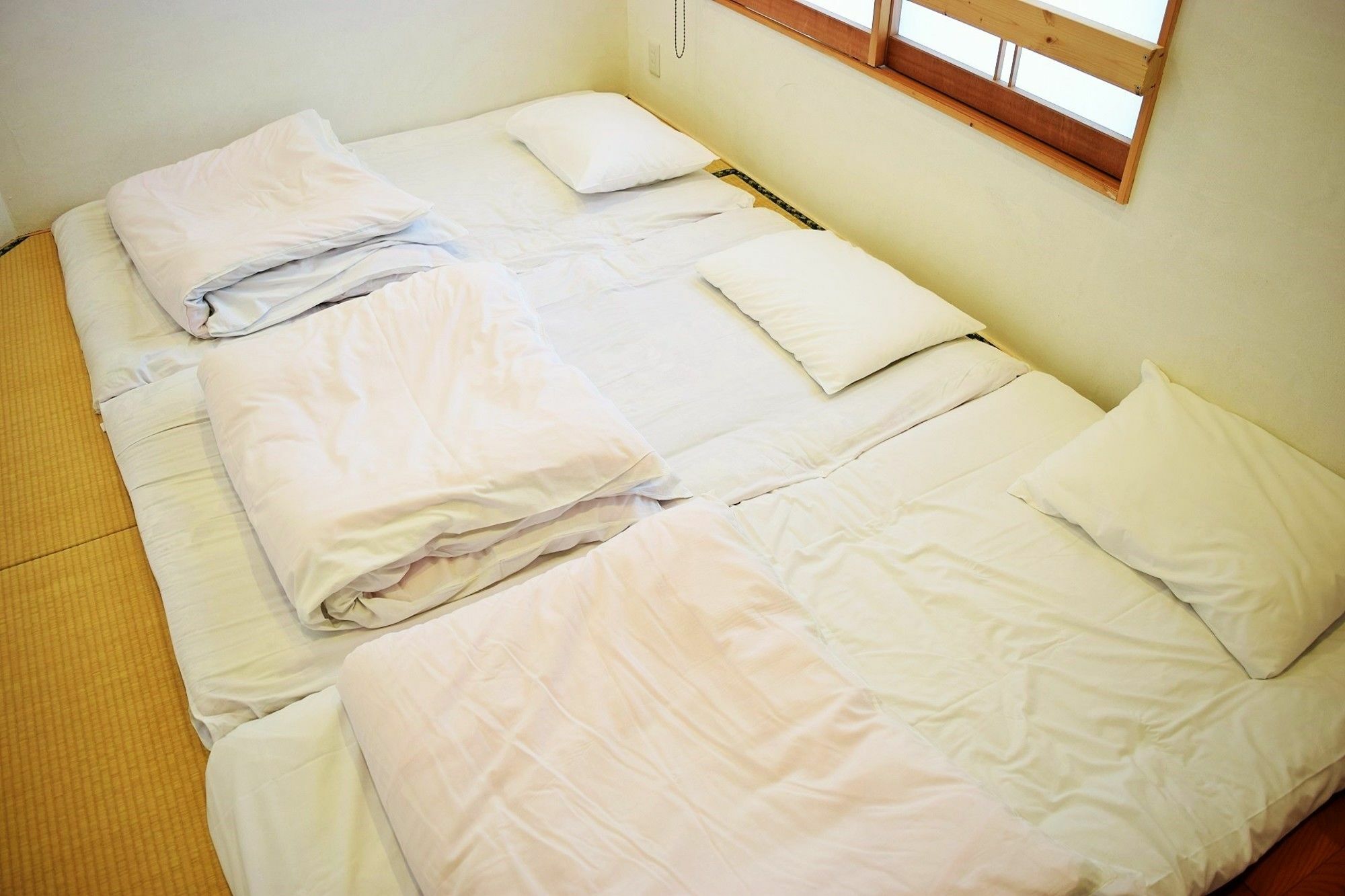 Hiroshima Hostel En Bagian luar foto
