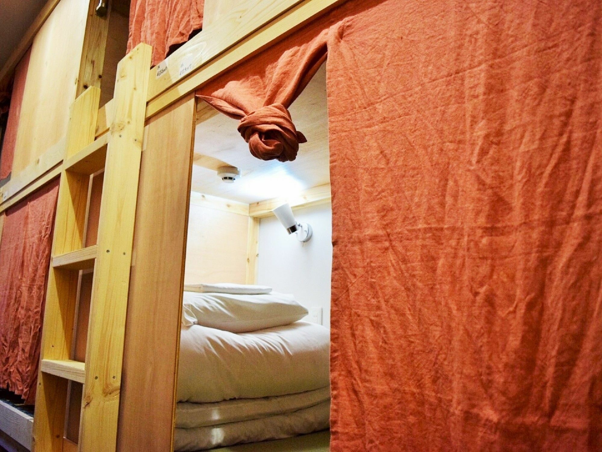 Hiroshima Hostel En Bagian luar foto